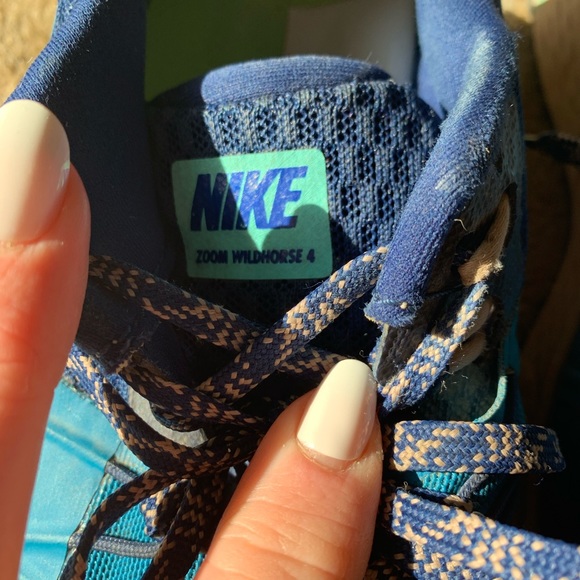 Nike Wildhorse 4 sz 8.5- gently used condition - Picture 5 of 10